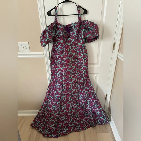 $1492 Zac Posen Women's Purple Floral Jacquard Cold Shoulder Gown - Picture 5 of 8